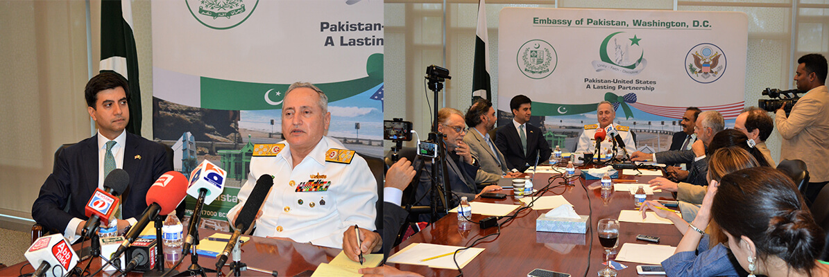 Chief-of-Naval-Staff-Admiral-Zafar-briefed-Pakistani-and-American-media